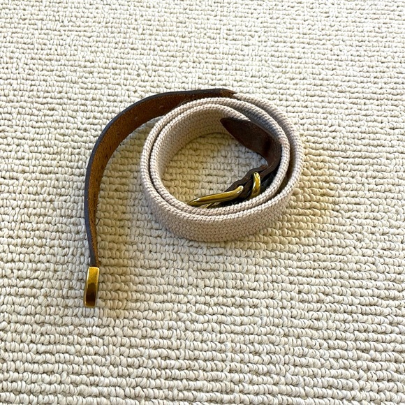 Other - 🌿Boys belt - size medium🌿